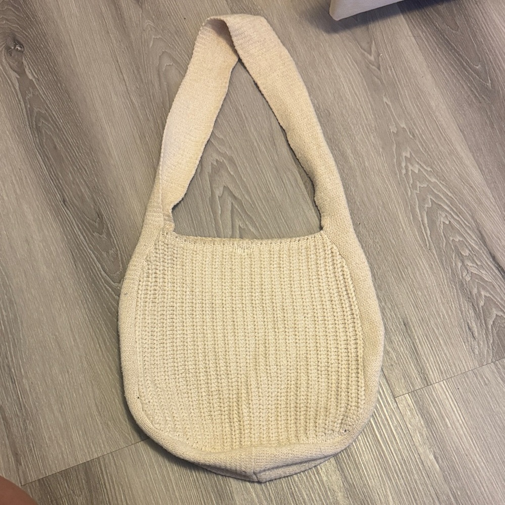 Cream Knit Shoulder Bag